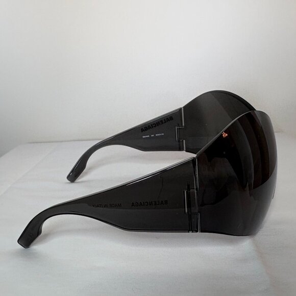 Balenciaga Mask Sunglasses | Worn Once - Picture 9 of 16